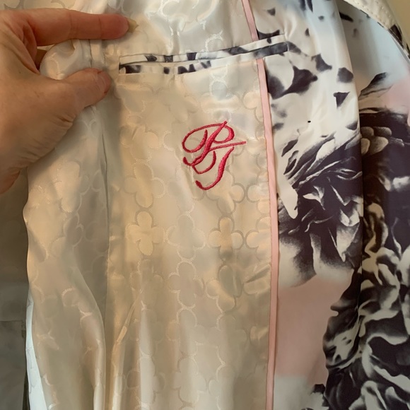 Pink Tartan Pink Floral Trenchcoat, size Medium - Picture 7 of 8